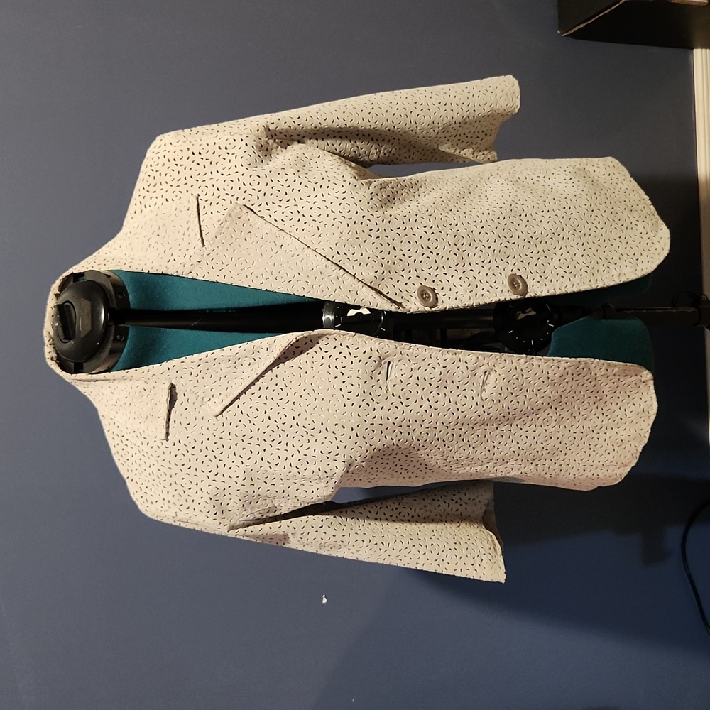 Light gray, suede jacket 3/4 sleeve